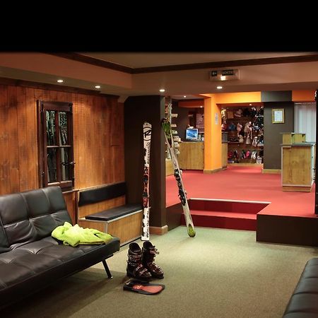 Chalets Montana Planton Тин Екстериор снимка