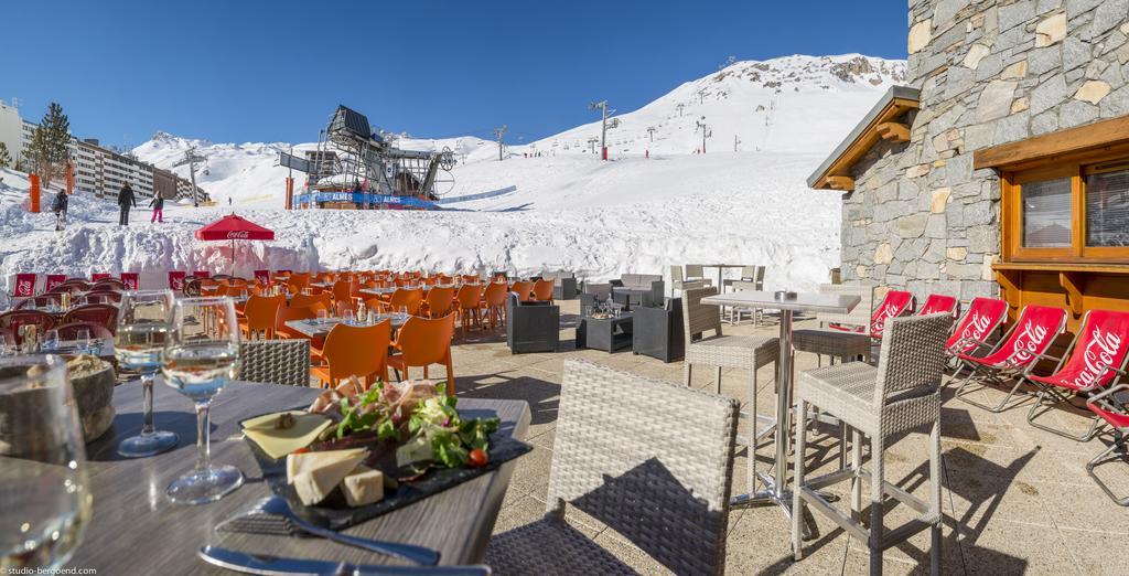 Chalets Montana Planton Тин Екстериор снимка